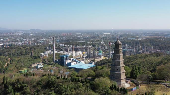 东宝塔  荆门城市大景 荆门石化 化工厂