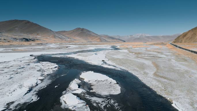 西藏旅游风光318国道雪域高原冰河解冻