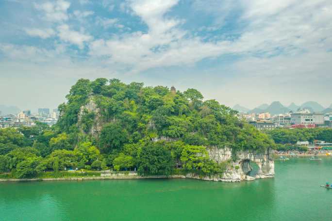 桂林漓江城市山水航拍象鼻山延时风景大气