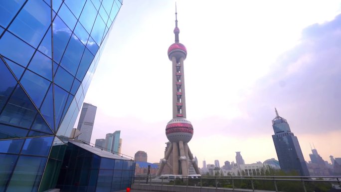 上海东方明珠高层视角
