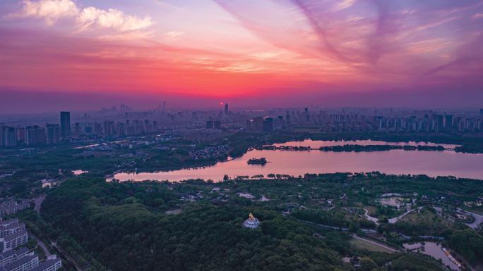 航拍苏州上方山石湖日出朝霞延时