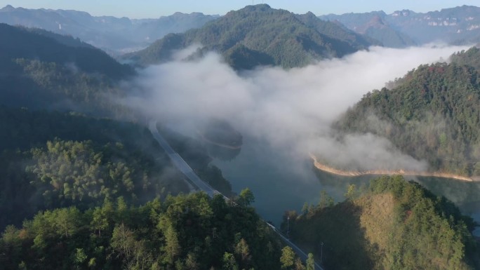 吉首八月湖水库航拍