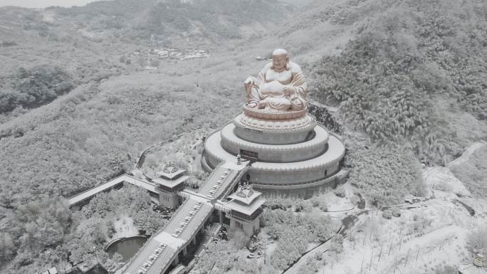 雪窦山大佛雪景