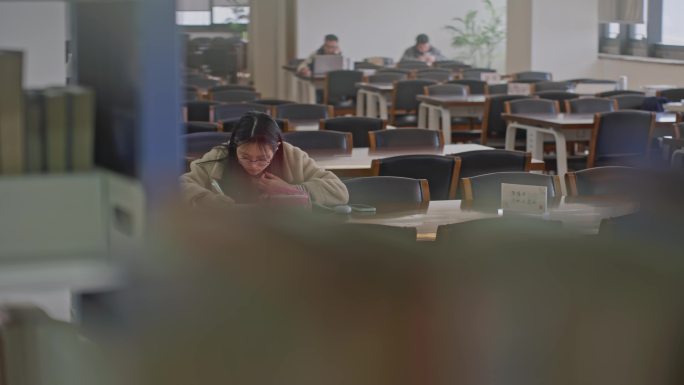 【4k】大学图书馆 看书学习