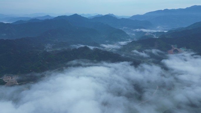 大山 云雾  风景