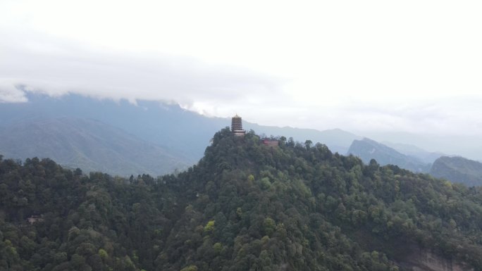 飞向山林远山上的宝塔楼阁1