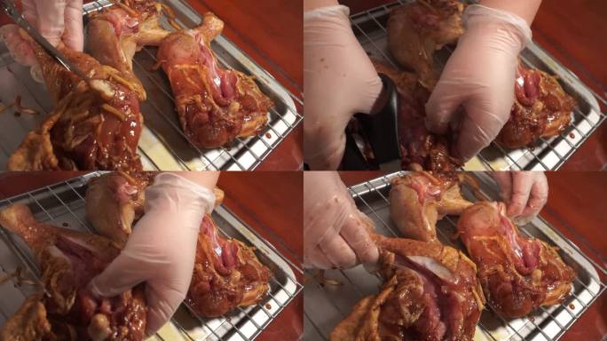 腌制好的鸡腿放在烤网上 (4)