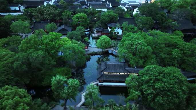 苏州园林拙政园航拍夜景