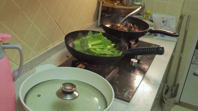小白菜焯水做饭 (2)