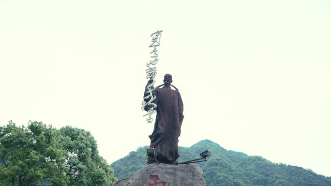 杜甫雕像 西岭雪山杜甫