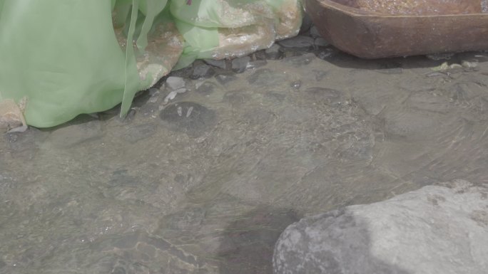 朝鲜族木盆 舀水