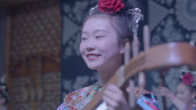 少数民族篝火晚会 侗族舞蹈 民族团结