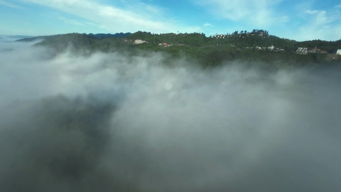 【正版原创实拍】武陵山区云雾穿越机航拍2