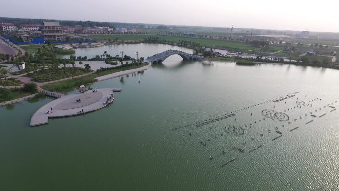 河南开封尉氏地标建筑人工湖蓬池文姬楼航拍