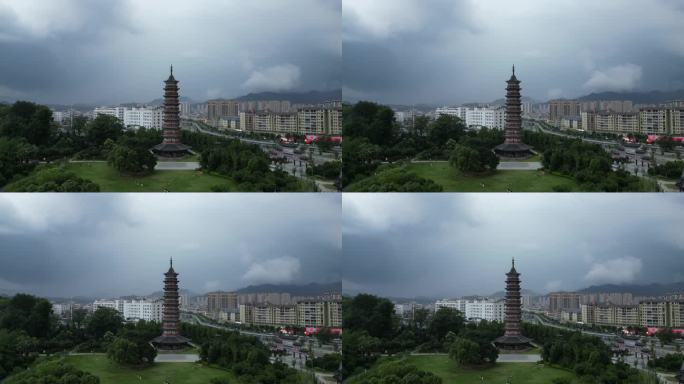 极端天气  暴雨前乌云