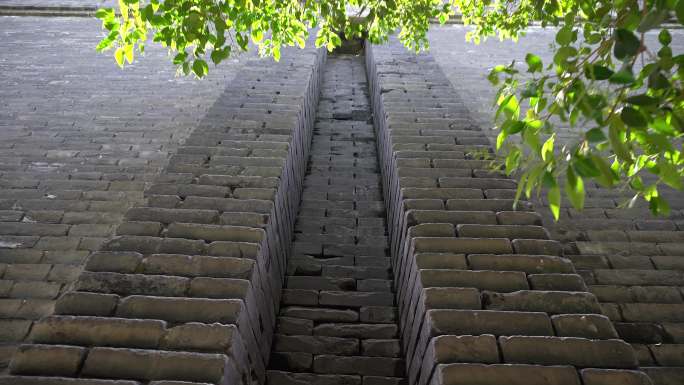西安古城墙排水系统