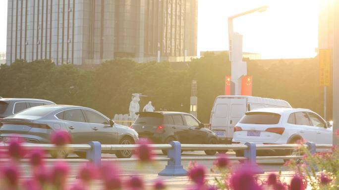 夕阳、下班、回家的路