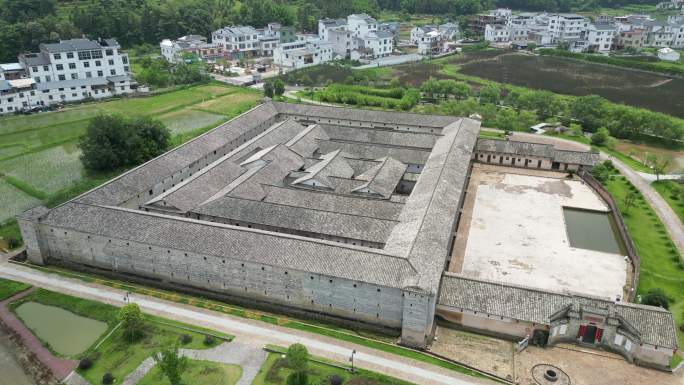 江西客家围屋  安远县东生围