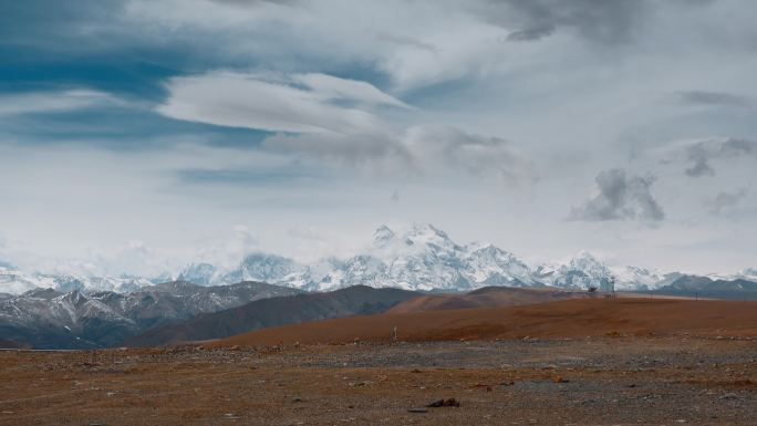 西藏旅游风光喜马拉雅希夏邦马峰