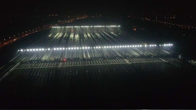 【原创4K】武汉高铁车辆段 夜间整备航拍