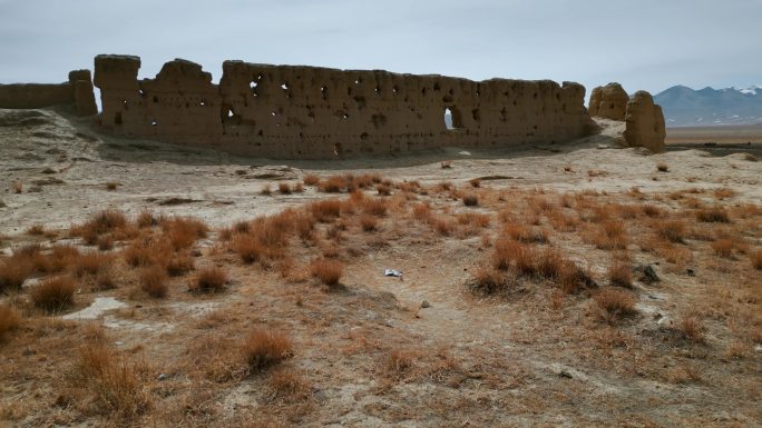 西藏旅游风光吐蕃时期要塞城堡残垣断壁