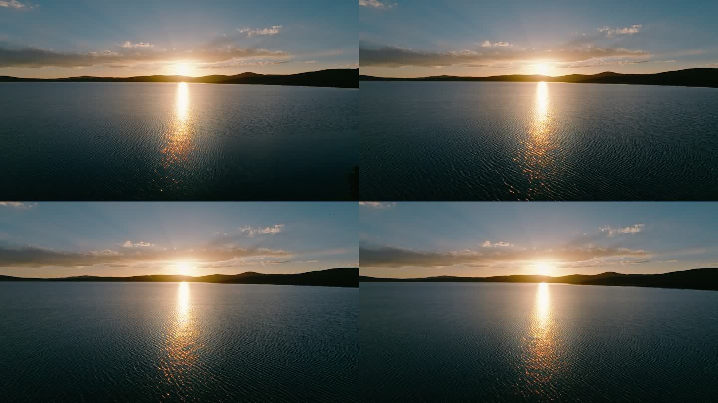 日落湖泊