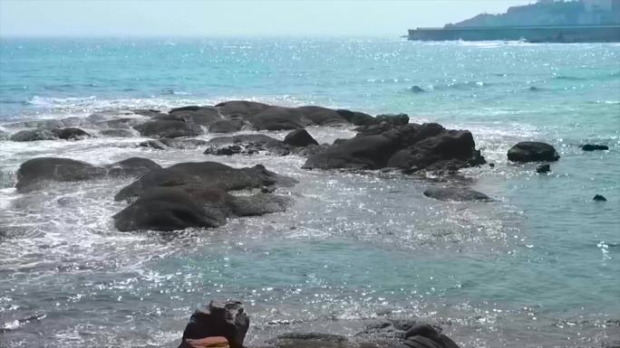 青岛 大海 海浪冲击 礁石原声 4K视频