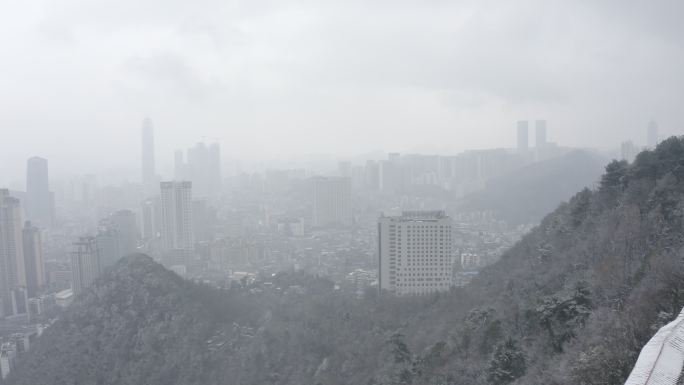 贵州贵阳黔灵山公园弘福寺雪景航拍
