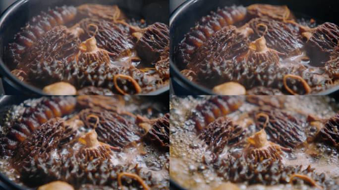 煮菜松茸蘑菇水沸腾了
