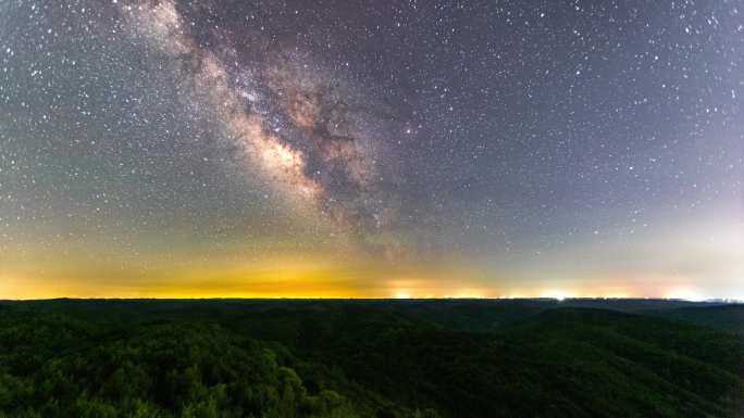 甘肃子午岭林场星空延时