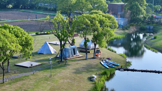 航拍户外露营帐篷基地