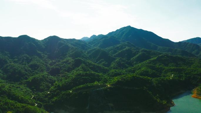 深圳市坝光水库青山高山大海海边小岛景点