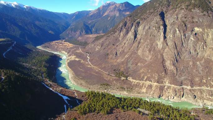 航拍西藏林芝雅鲁藏布江、雅鲁藏布大峡谷