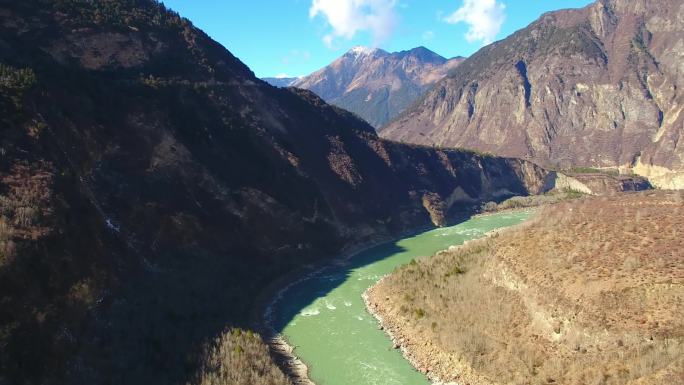 航拍西藏林芝雅鲁藏布江、雅鲁藏布大峡谷
