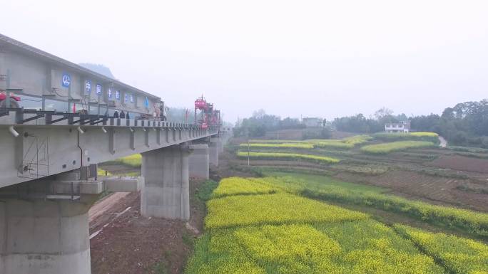 公路建设 桥梁运输 工地