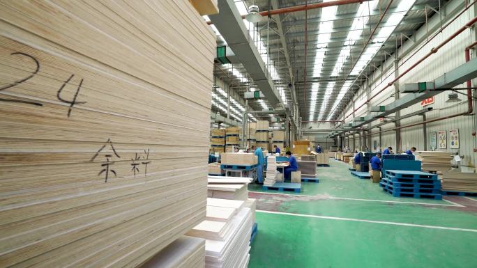 木业生产 切割木板 精准测量