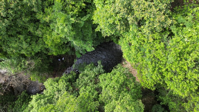 俯瞰绿水青山  大地山谷航拍