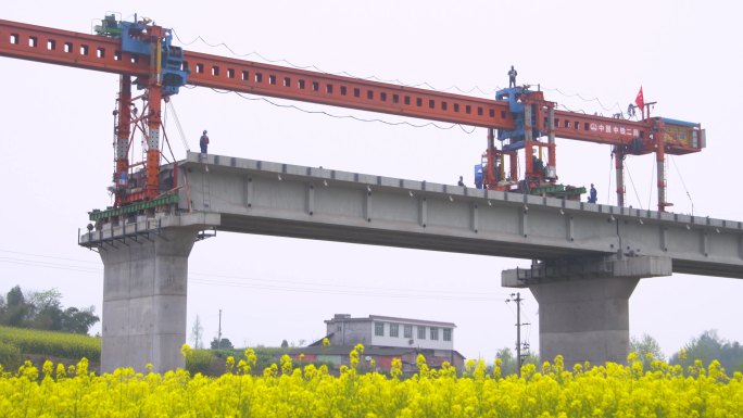 机械设备 桥梁建筑 吊车