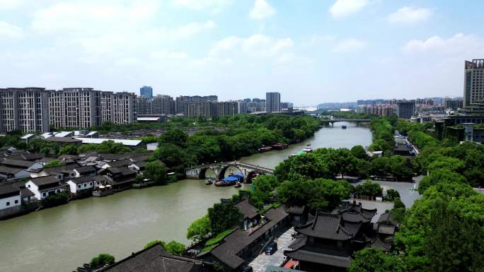 航拍蓝天白云杭州京杭大运河拱宸桥延时摄影