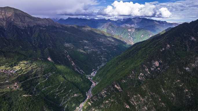 4k川西羊茸哈德山谷流云延时风光航拍