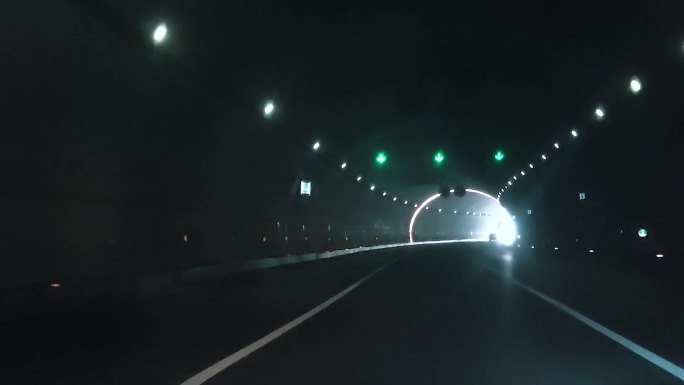 高速路隧道