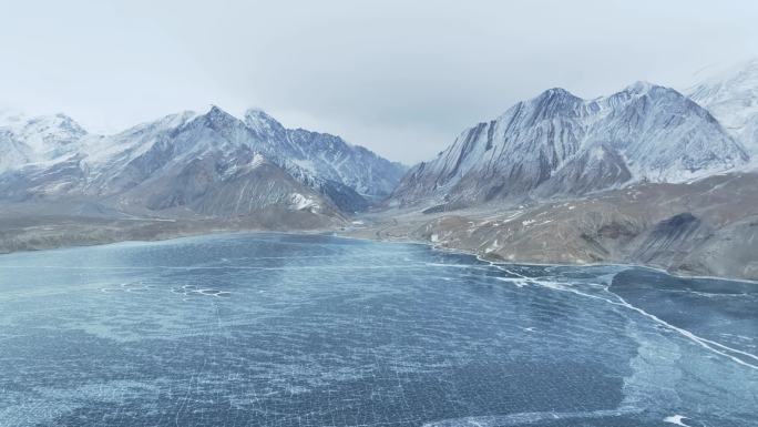 新疆喀什帕米尔高原白沙湖冬季风光