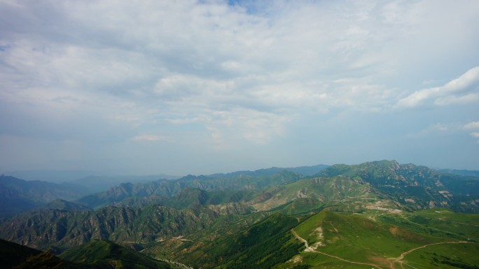 灵山峡谷流云大景延时拍摄