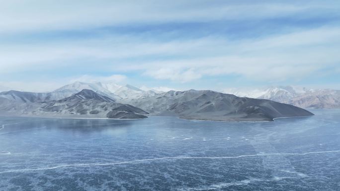 新疆喀什帕米尔高原白沙湖冬季风光