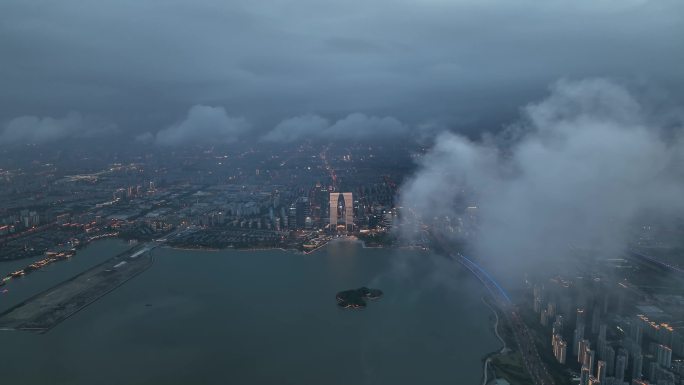 航拍苏州园区CBD日落夜景平流雾云海城市