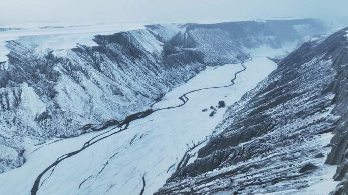 新疆安集海大峡谷冬季风光