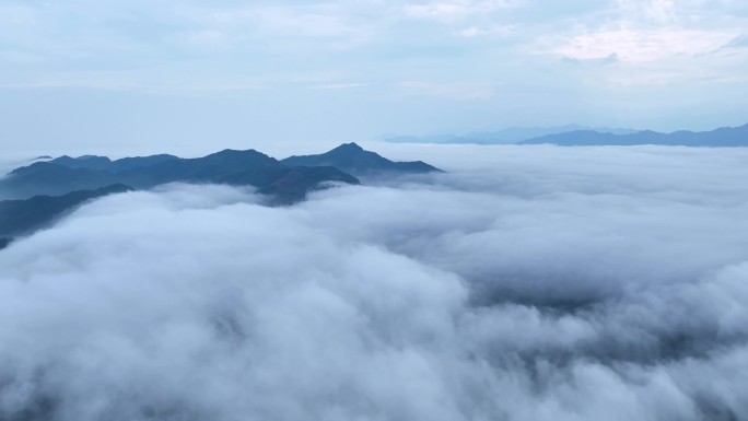 4K 航拍云海山川森林壮丽山河