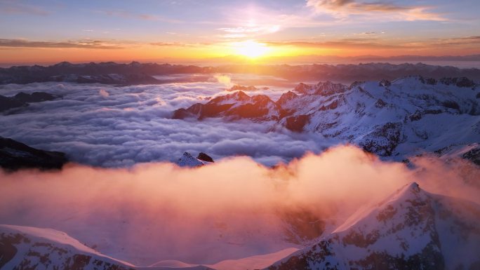 原创宣传片绝美雪山日出云海