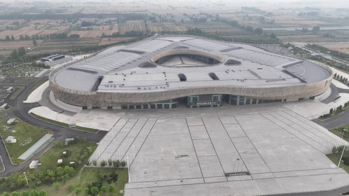 河南驻马店城市地标建筑驻马店会展中心航拍