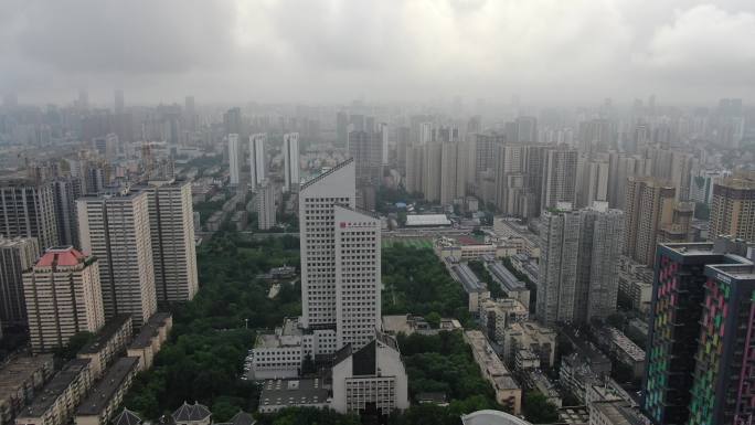 风起云涌 大雨来临 大雨滂泼